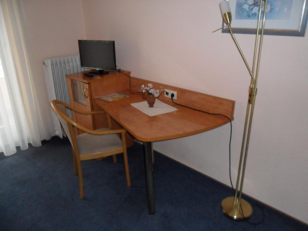 Hotel Europa Pforzheim Luaran gambar