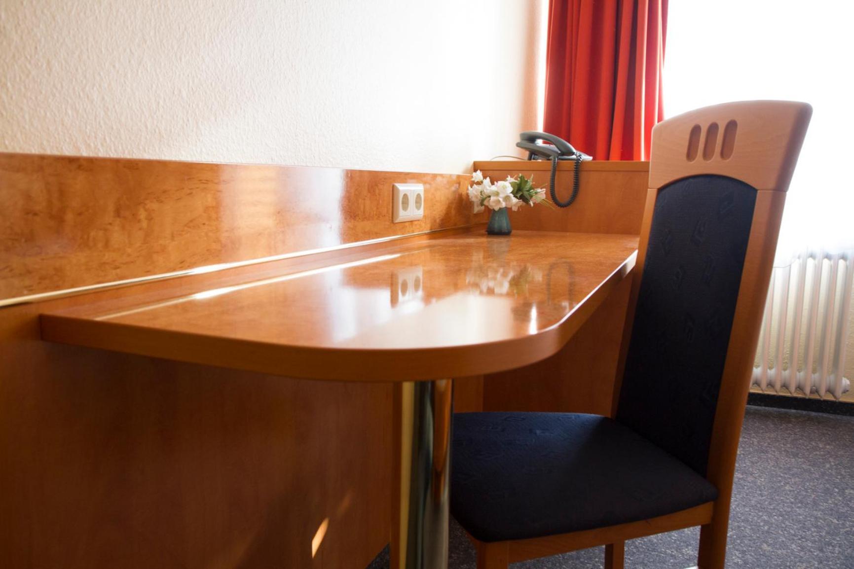 Hotel Europa Pforzheim Luaran gambar