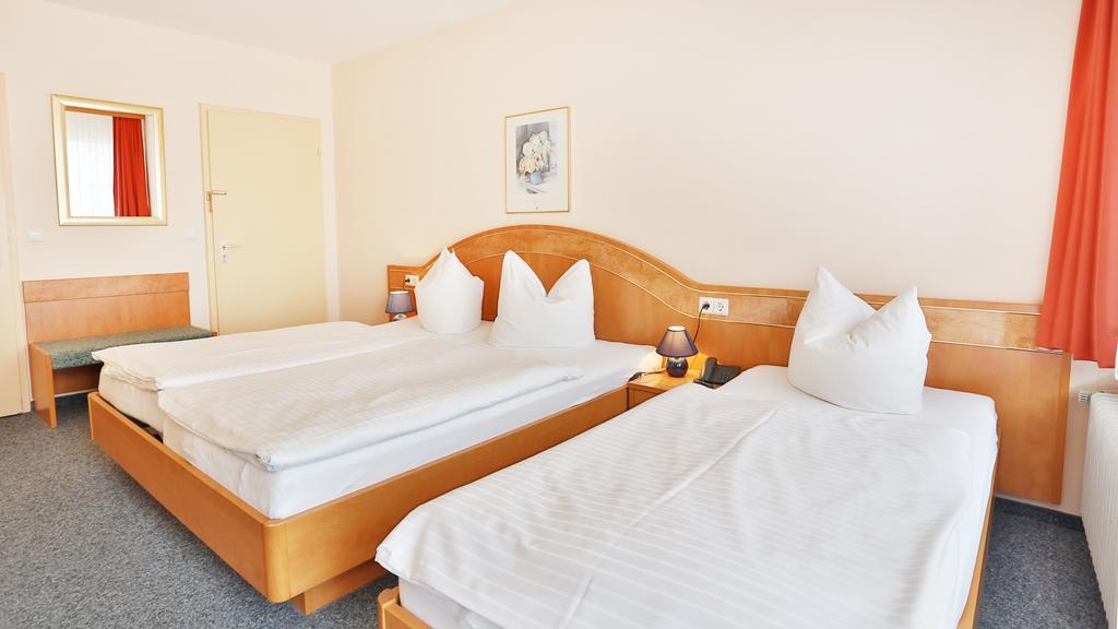 Hotel Europa Pforzheim Luaran gambar