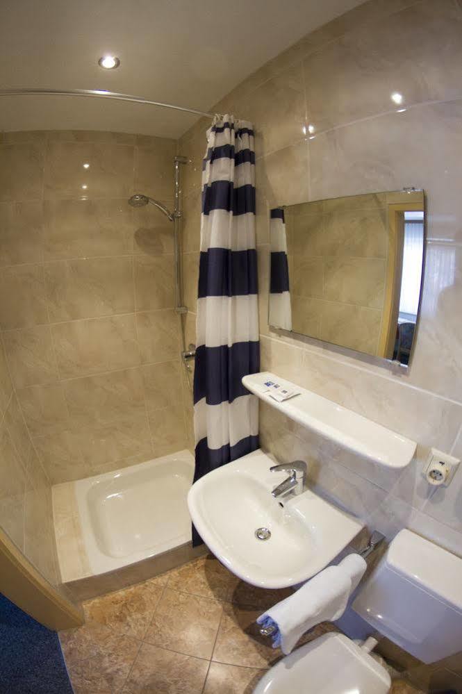 Hotel Europa Pforzheim Luaran gambar